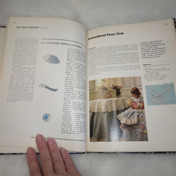 BOOK Better Homes and Gardens Embroidery, c. 1978 - Picture 5 of 8